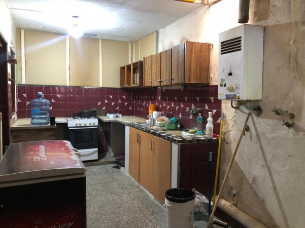 Casa mas departamento a mejorar