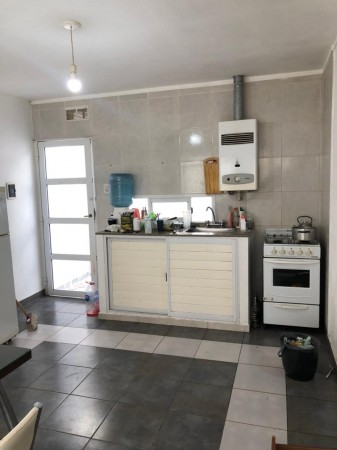 DEPARTAMENTO DOS DORMITORIOS EN PLANTA BAJA