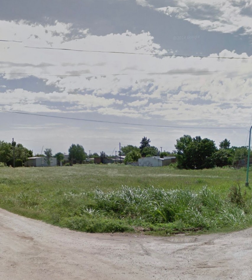 Se venden 4 lotes juntos o separados. Zona barrio Purina