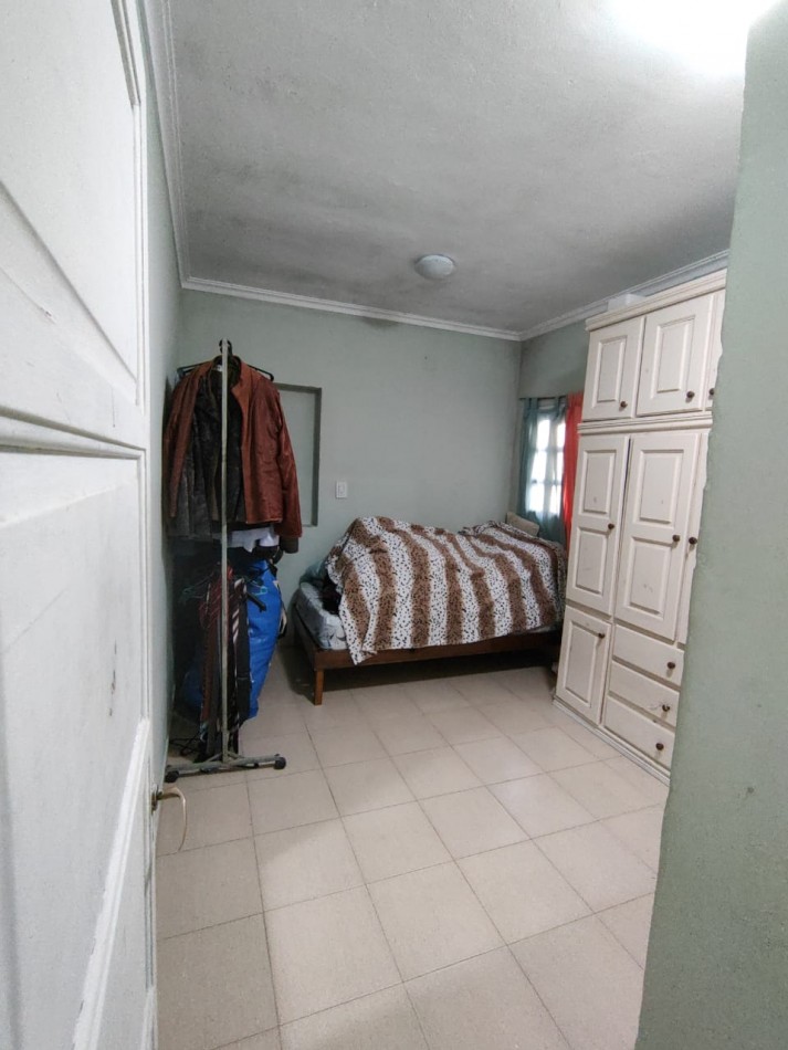 Dos propiedades sobre un mismo lote a la venta en Barrio Adelina Este
