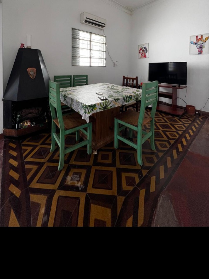 Pasaje Paraguay al 2700 ( Santa Fe )