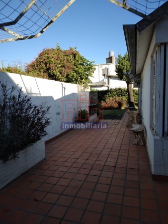 Av. Richeri 3200