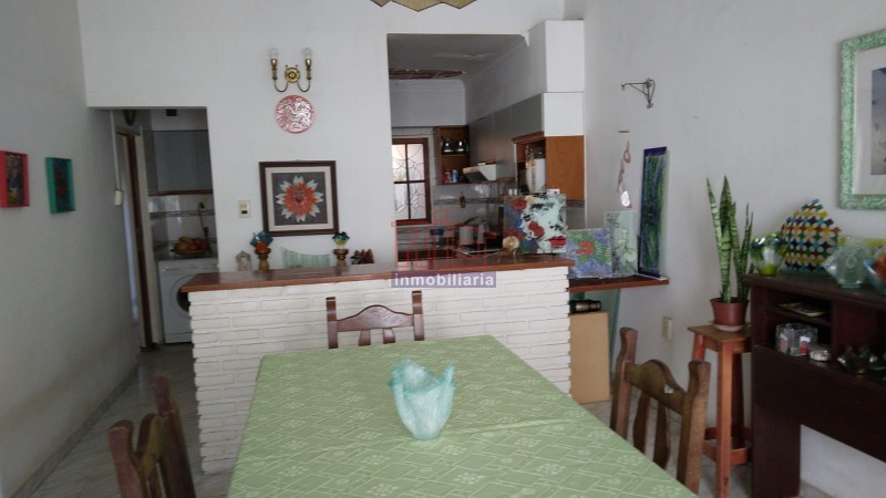 Av. Richeri 3200