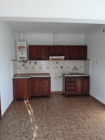 Alquiler - Amplio Inmueble-