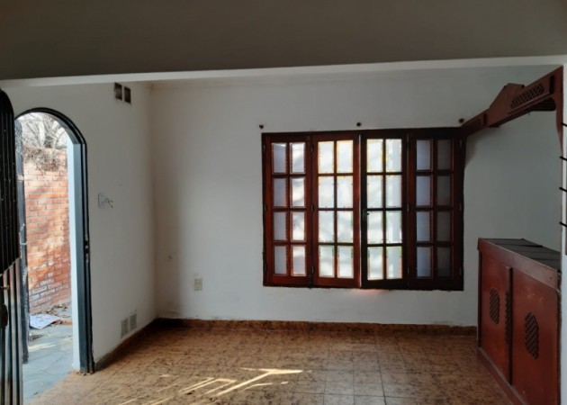 Alquiler - Amplio Inmueble-