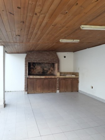 Alquiler - Amplio Inmueble-