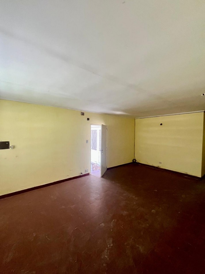 Hipolito Irigoyen 2900 / Barrio Loyola