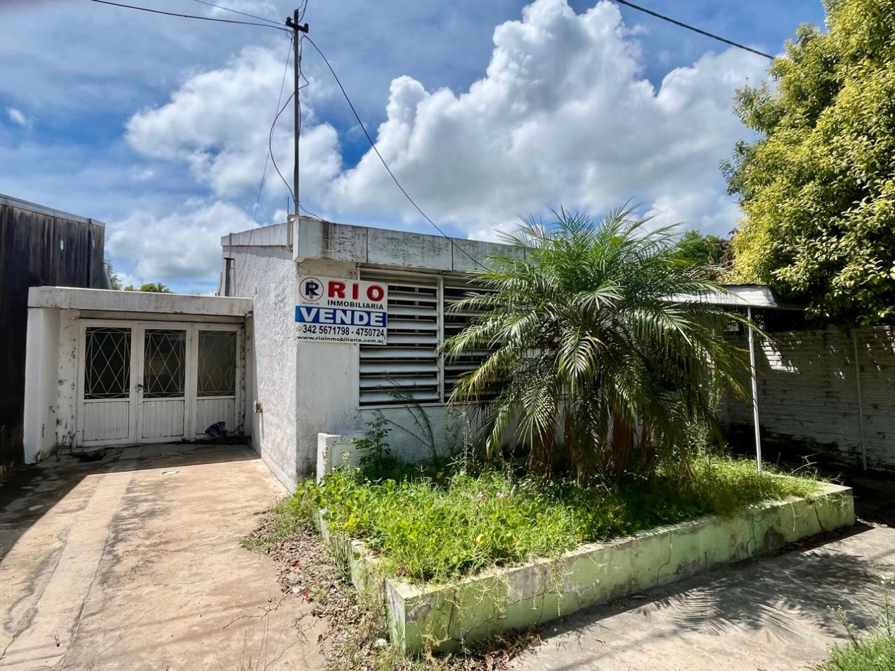 Hipolito Irigoyen 2900 / Barrio Loyola