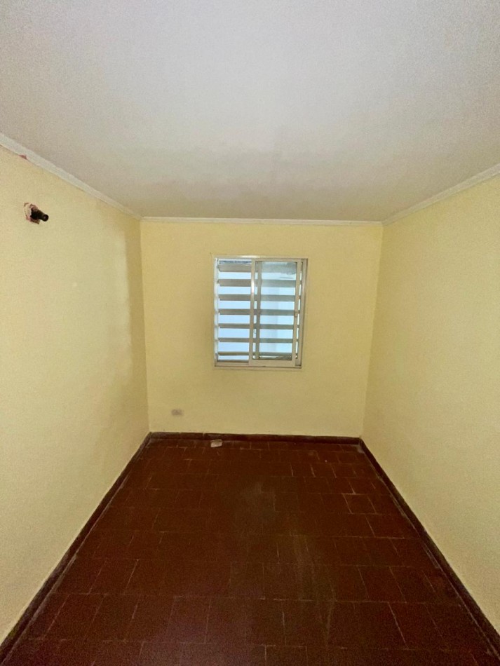 Hipolito Irigoyen 2900 / Barrio Loyola