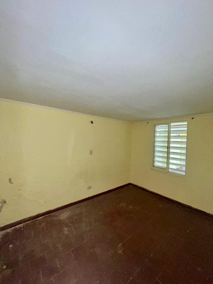 Hipolito Irigoyen 2900 / Barrio Loyola